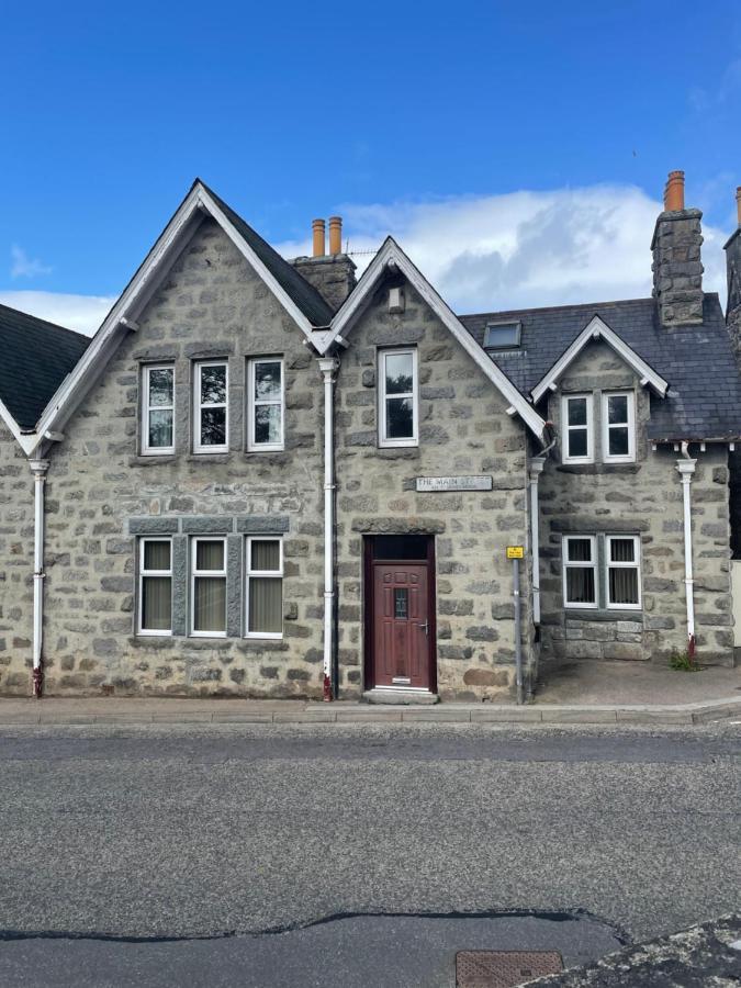 Newsagents Flat Lairg Exterior foto
